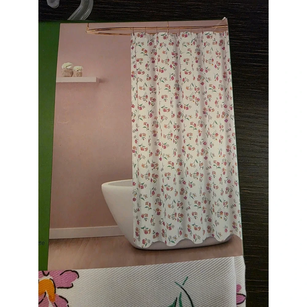 Kate Spade‎ New York Shower Curtain Dreamy Daisy Floral Print 72x72